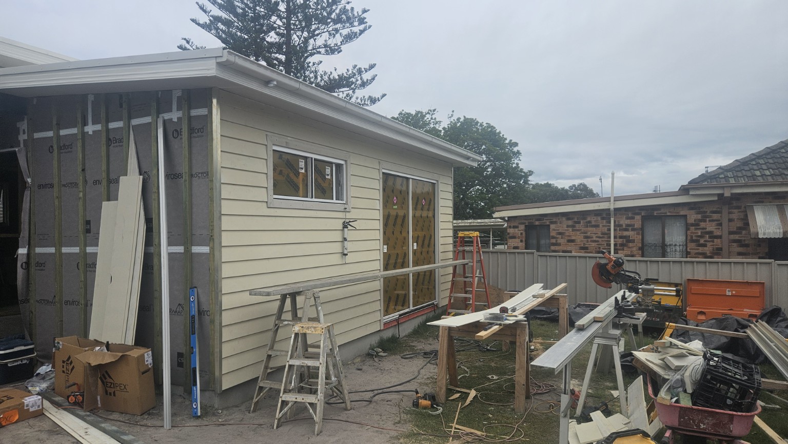 Long Jetty custom house and granny flat cladding progress